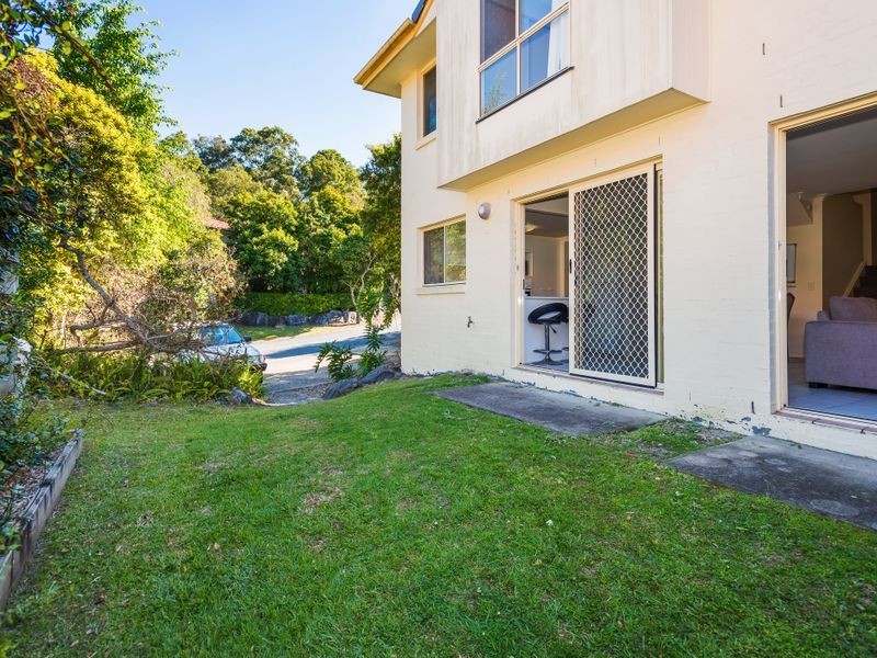 13/3 Arundel Drive, Arundel QLD 4214