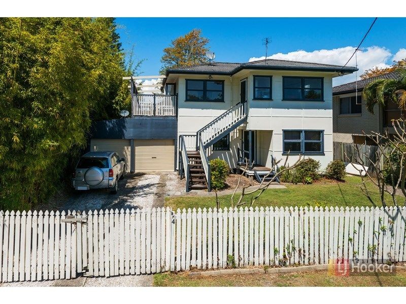 4 CLAM STREET, Runaway Bay QLD 4216