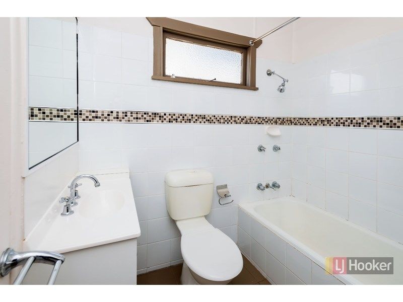 4 CLAM STREET, Runaway Bay QLD 4216