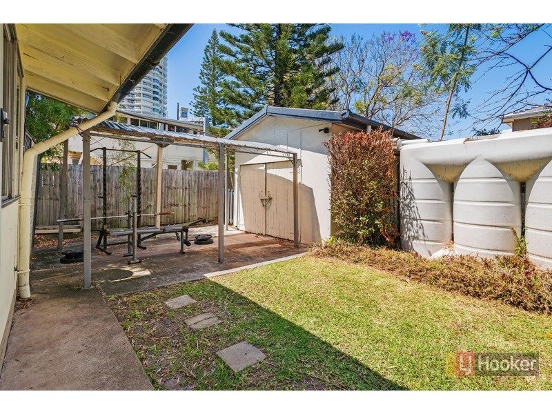 4 CLAM STREET, Runaway Bay QLD 4216