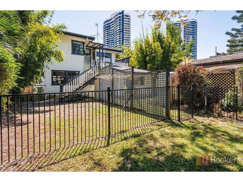 4 CLAM STREET, Runaway Bay QLD 4216