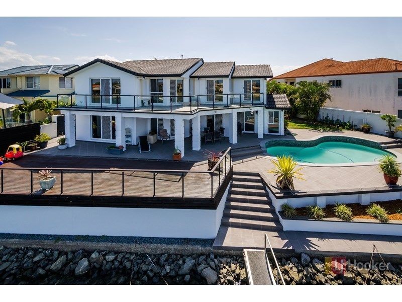 133 Sundance Way, Runaway Bay QLD 4216