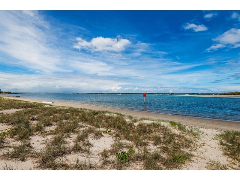 13/500 Marine Parade, Biggera Waters QLD 4216