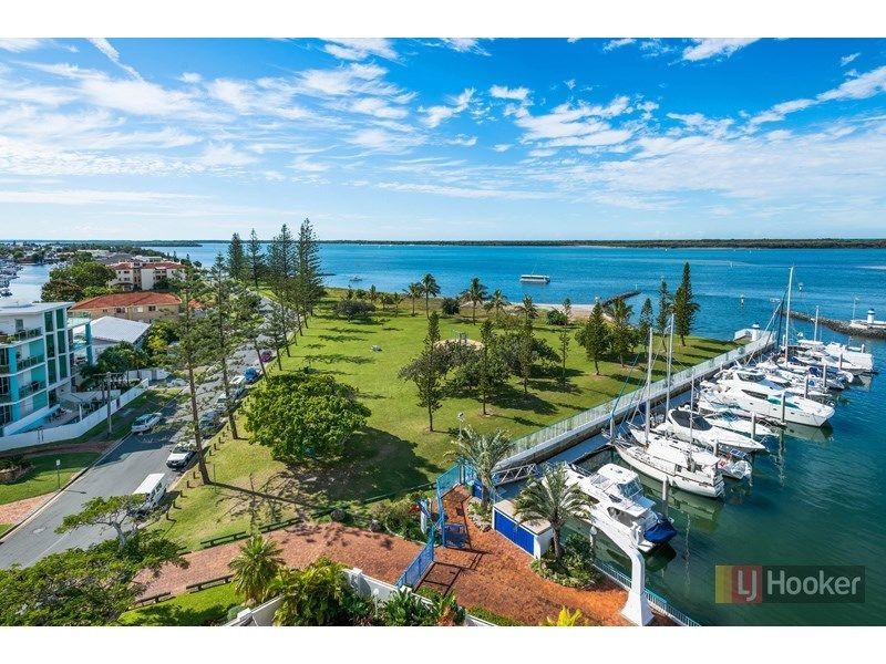 19/19 Oatland Esplanade, Runaway Bay QLD 4216