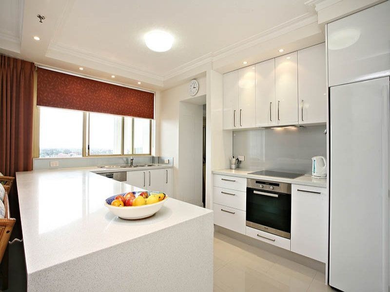19/19 Oatland Esplanade, Runaway Bay QLD 4216
