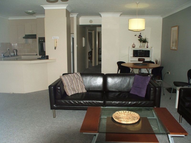 13/22 Jennifer Avenue, Runaway Bay QLD 4216