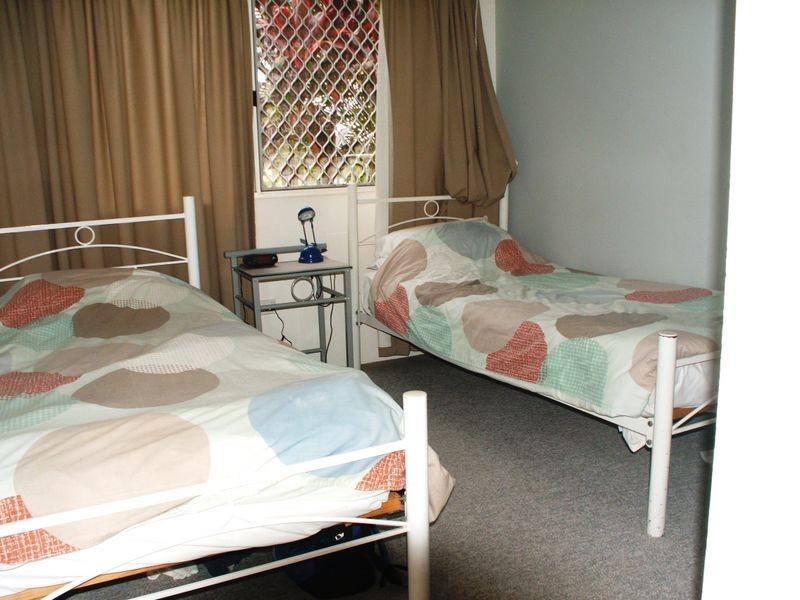 13/22 Jennifer Avenue, Runaway Bay QLD 4216