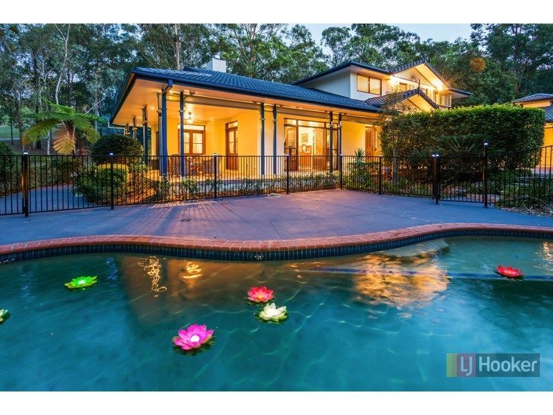 46 Canada Place, Arundel QLD 4214