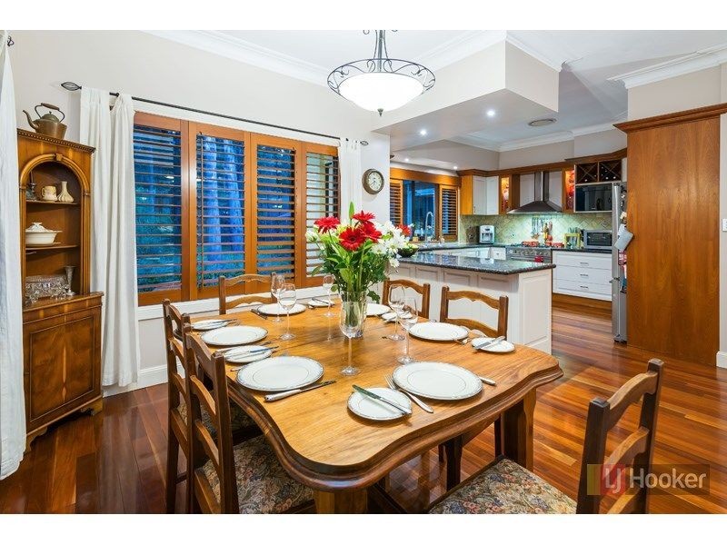 46 Canada Place, Arundel QLD 4214