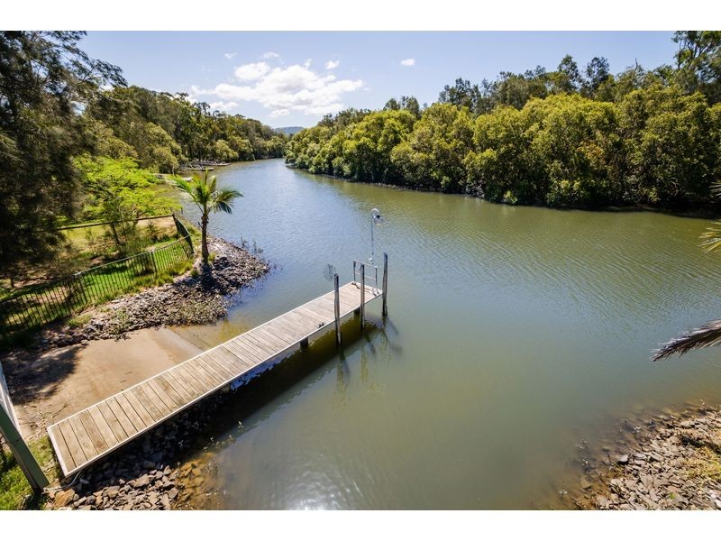 9 Gwydir Court, Helensvale QLD 4212