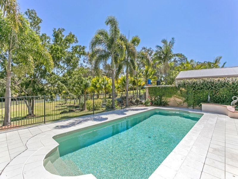 9 Gwydir Court, Helensvale QLD 4212