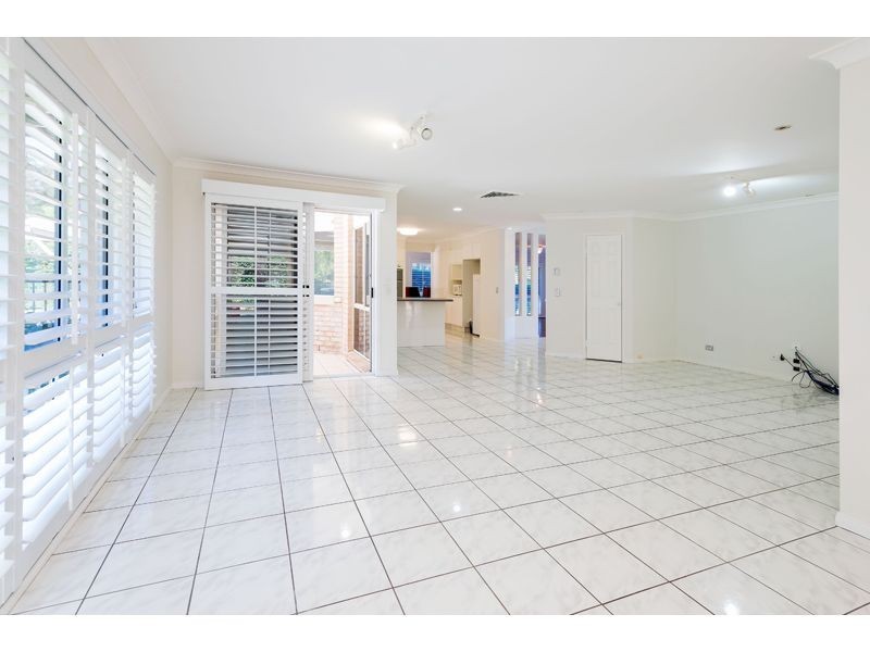 9 Gwydir Court, Helensvale QLD 4212