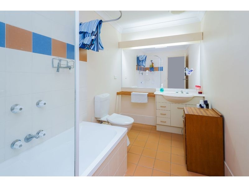 5/171-179 Coombabah Road, Runaway Bay QLD 4216