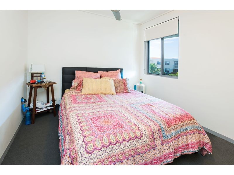 436/64-68 Sickle Avenue, Hope Island QLD 4212