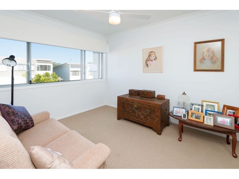 37/432 Pine Ridge Road, Coombabah QLD 4216