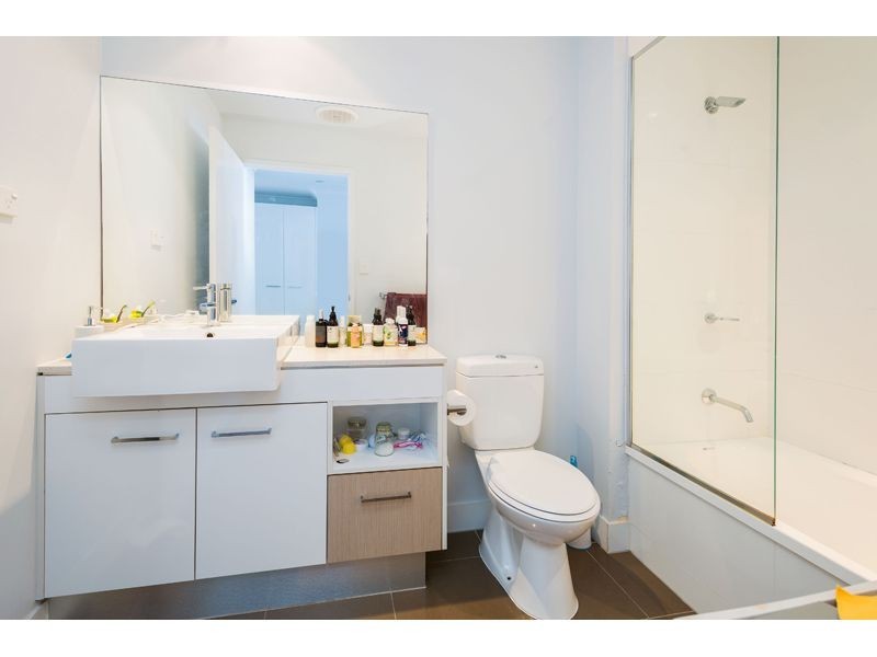 37/432 Pine Ridge Road, Coombabah QLD 4216