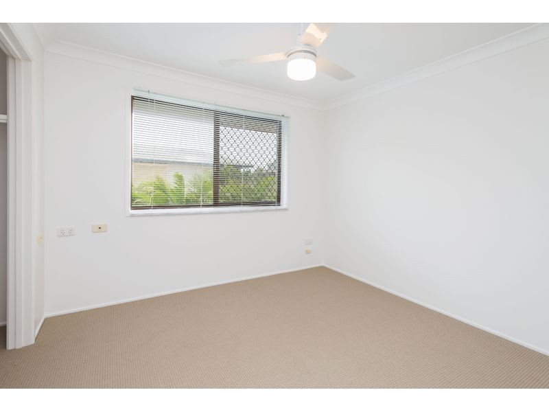2/29 Maiala Court, Paradise Point QLD 4216