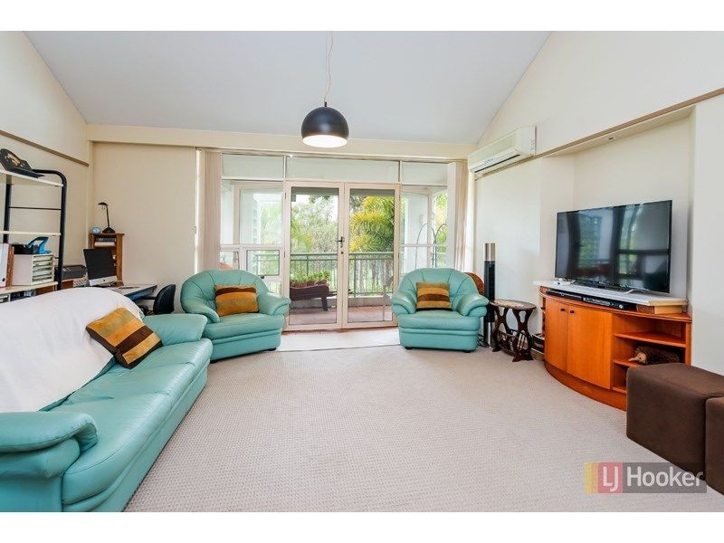 25/76 Chichester Drive, Arundel QLD 4214