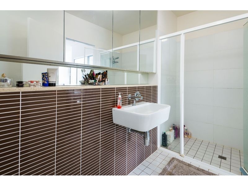 134/64-68 Sickle Avenue, Hope Island QLD 4212