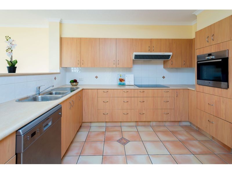 96/1 Lee Road, Runaway Bay QLD 4216