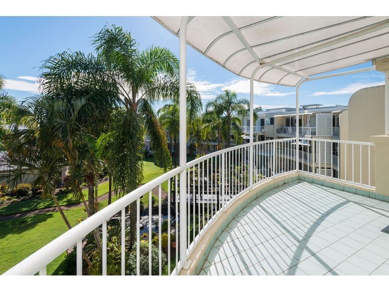 96/1 Lee Road, Runaway Bay QLD 4216