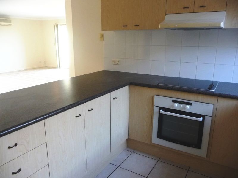 67 Marble Arch Place, Arundel QLD 4214