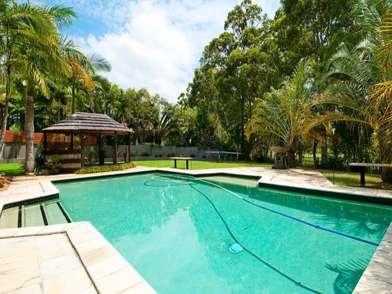 14 Fitzalan Circuit, Arundel QLD 4214