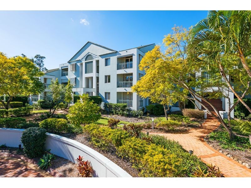 28/76 Chichester Drive, Arundel QLD 4214