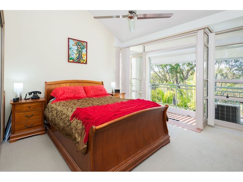 28/76 Chichester Drive, Arundel QLD 4214