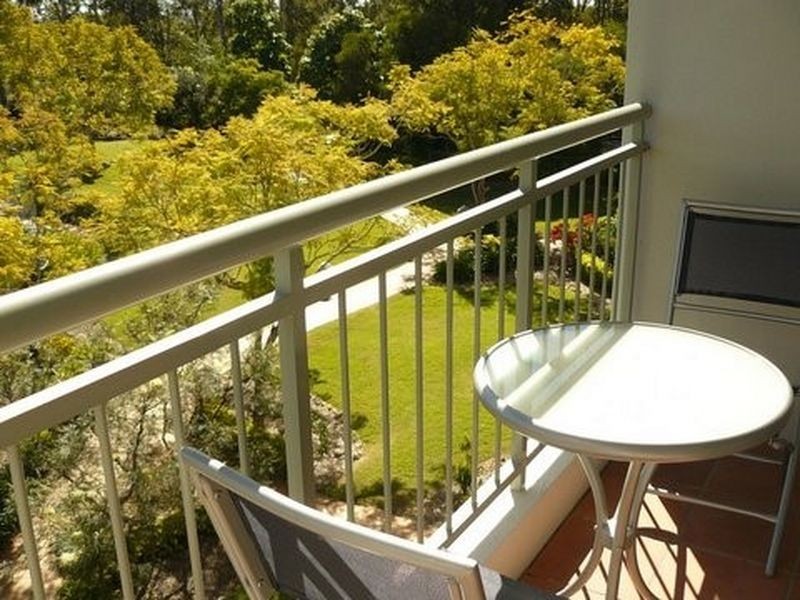 28/76 Chichester Drive, Arundel QLD 4214