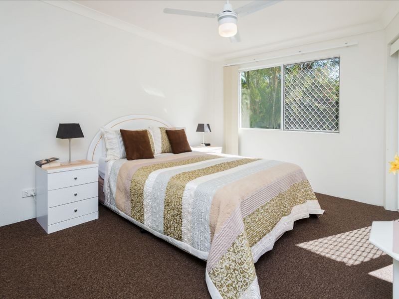 14/37 Bayview Street, Runaway Bay QLD 4216