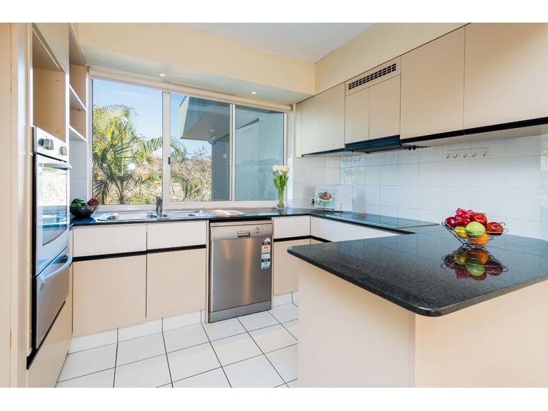 11/76 Chichester Drive, Arundel QLD 4214