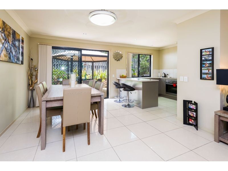 34/590 Pine Ridge Road, Coombabah QLD 4216