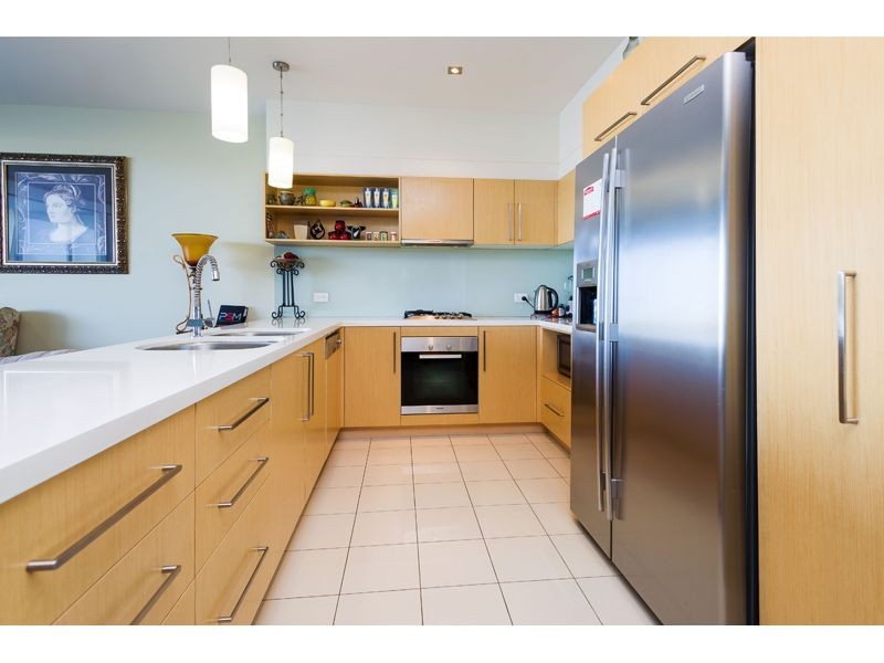 424/3-5 Pendraat Parade, Hope Island QLD 4212