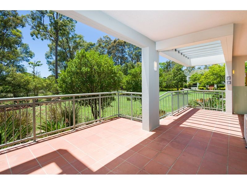 5/76 Chichester Drive, Arundel QLD 4214