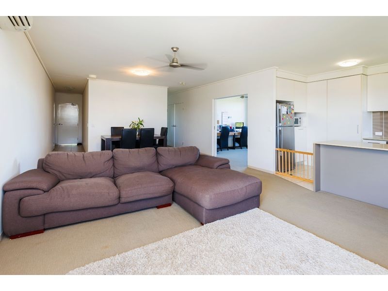431/64-68 Sickle Avenue, Hope Island QLD 4212