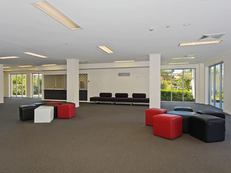 431/64-68 Sickle Avenue, Hope Island QLD 4212