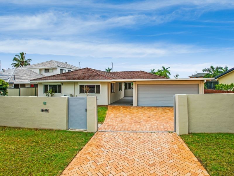 25 OGrady Drive, Paradise Point QLD 4216