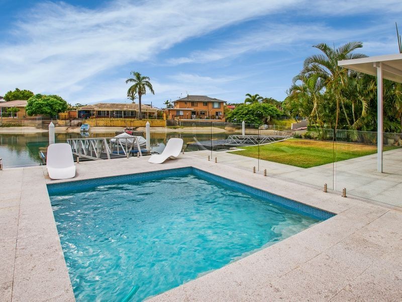 25 OGrady Drive, Paradise Point QLD 4216