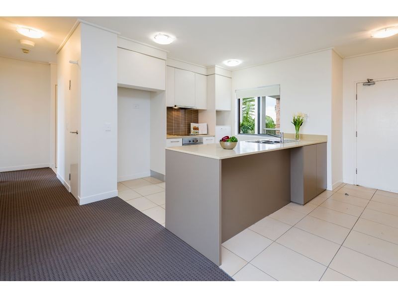 633/64-68 Sickle Avenue, Hope Island QLD 4212