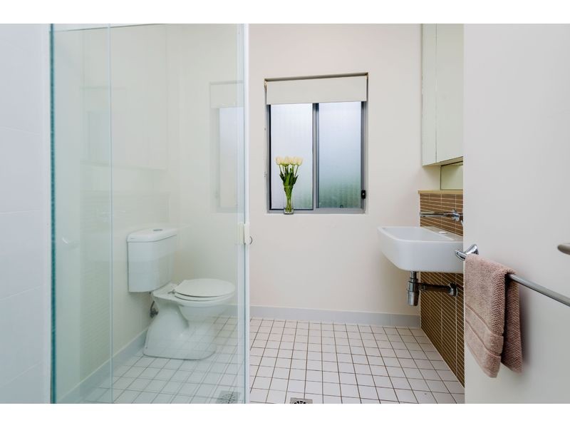 633/64-68 Sickle Avenue, Hope Island QLD 4212