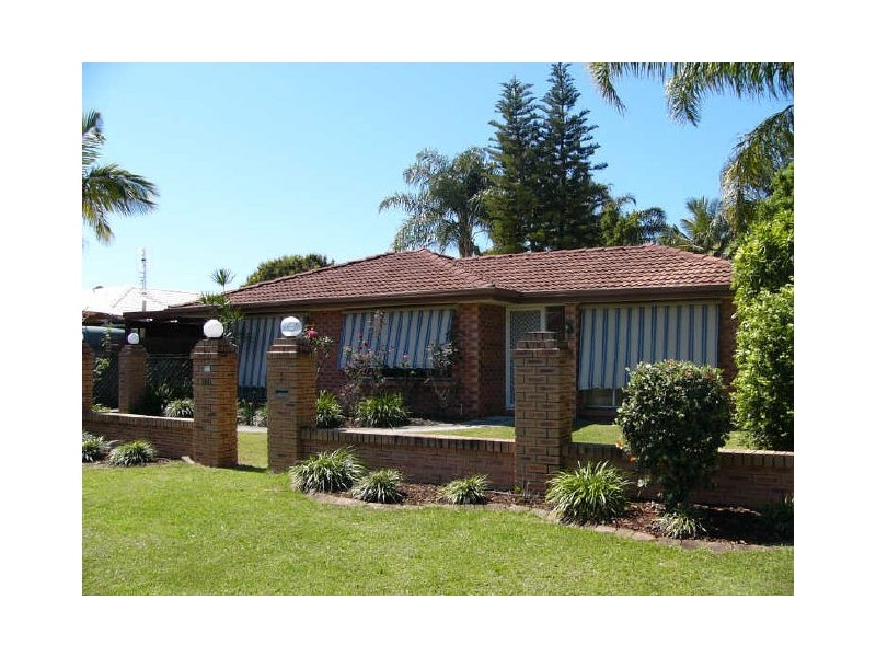 18 Ballard Place, Coombabah QLD 4216