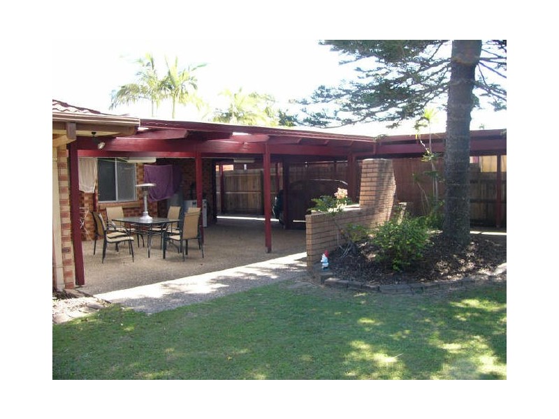 18 Ballard Place, Coombabah QLD 4216