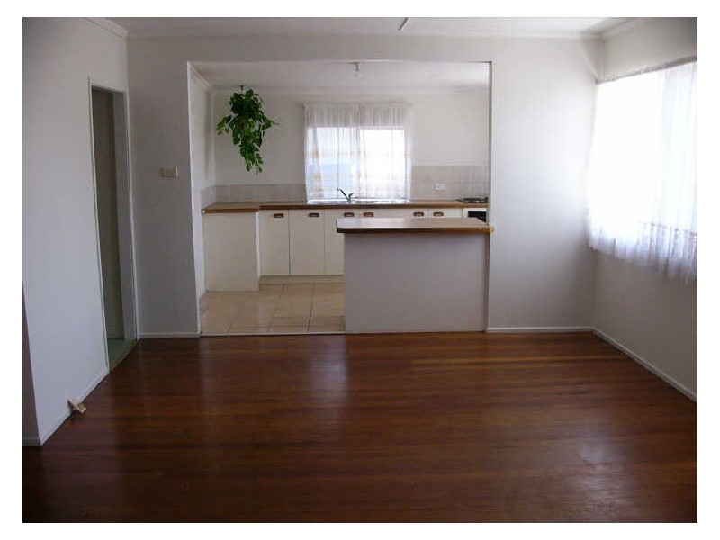 6 Cawthray Street, Biggera Waters QLD 4216