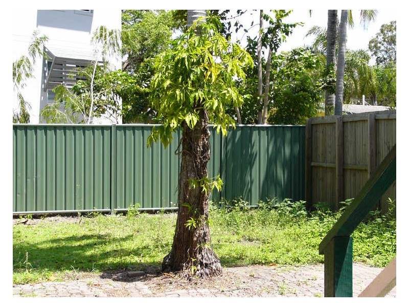 6 Cawthray Street, Biggera Waters QLD 4216