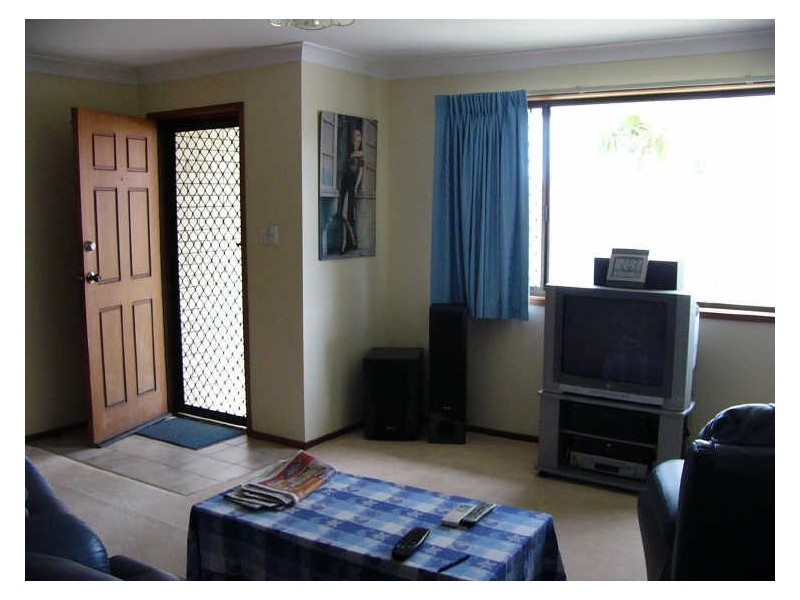 1/48 Usher Avenue, Labrador QLD 4215