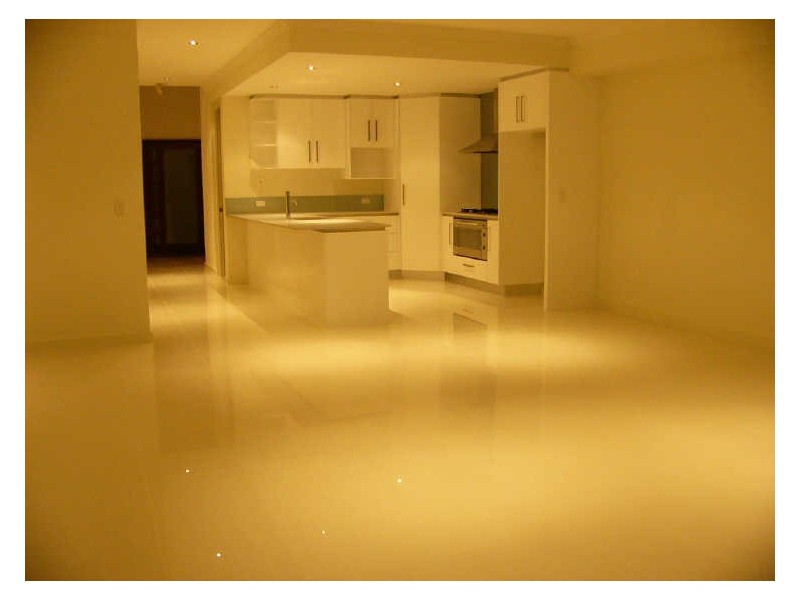 2/38 Enid Avenue, Southport QLD 4215