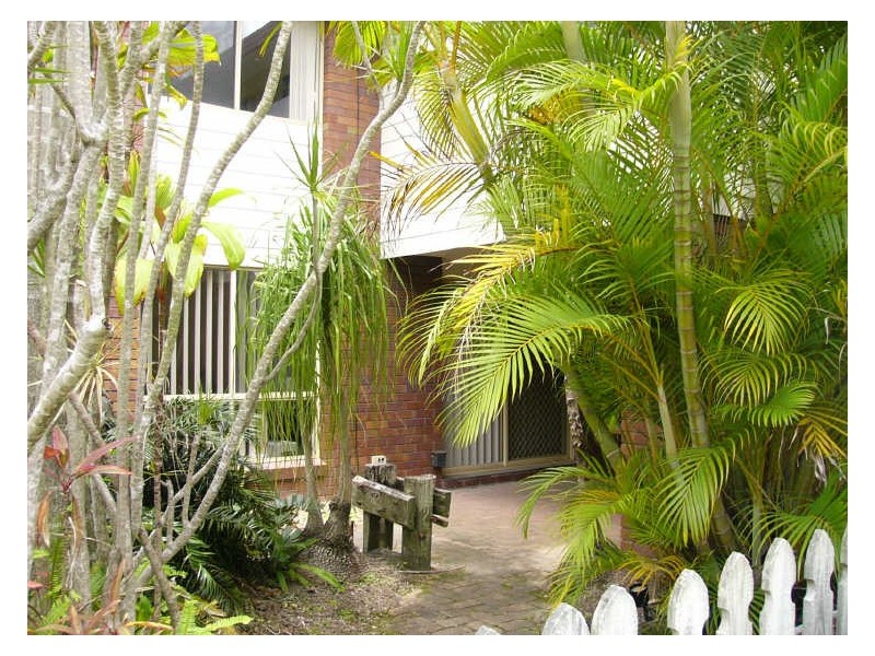 4/601 Pine Ridge Road, Biggera Waters QLD 4216