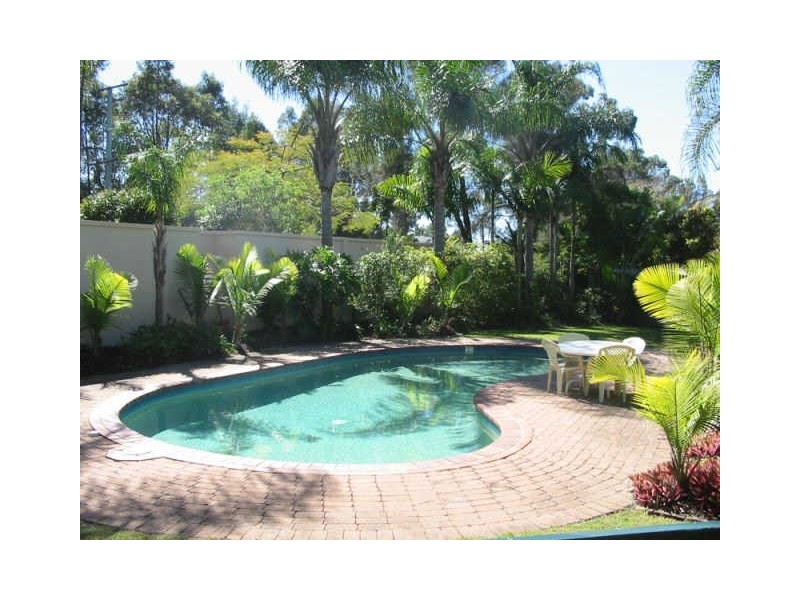 4/601 Pine Ridge Road, Biggera Waters QLD 4216