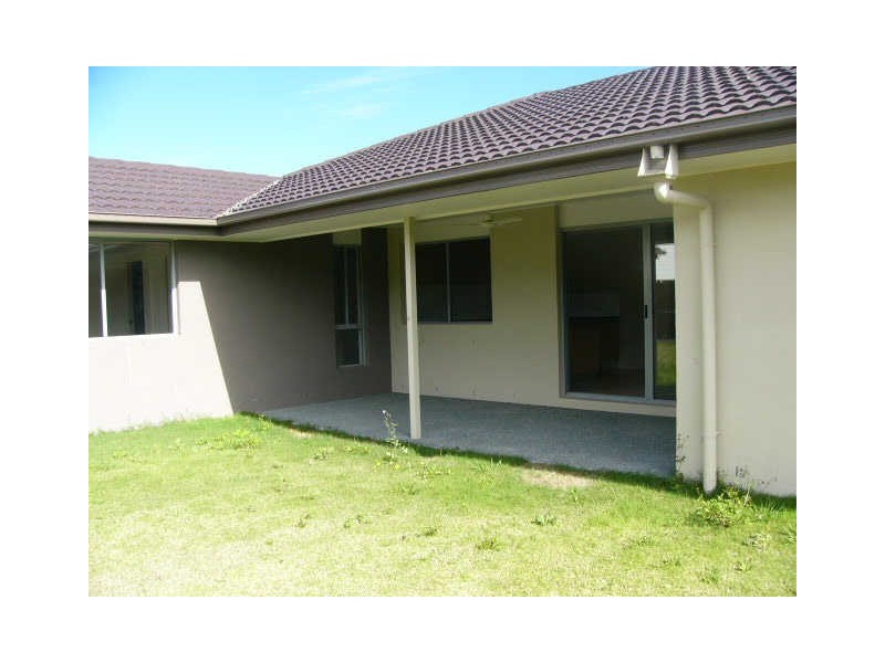 20 Treeline  Circuit, Upper Coomera QLD 4209